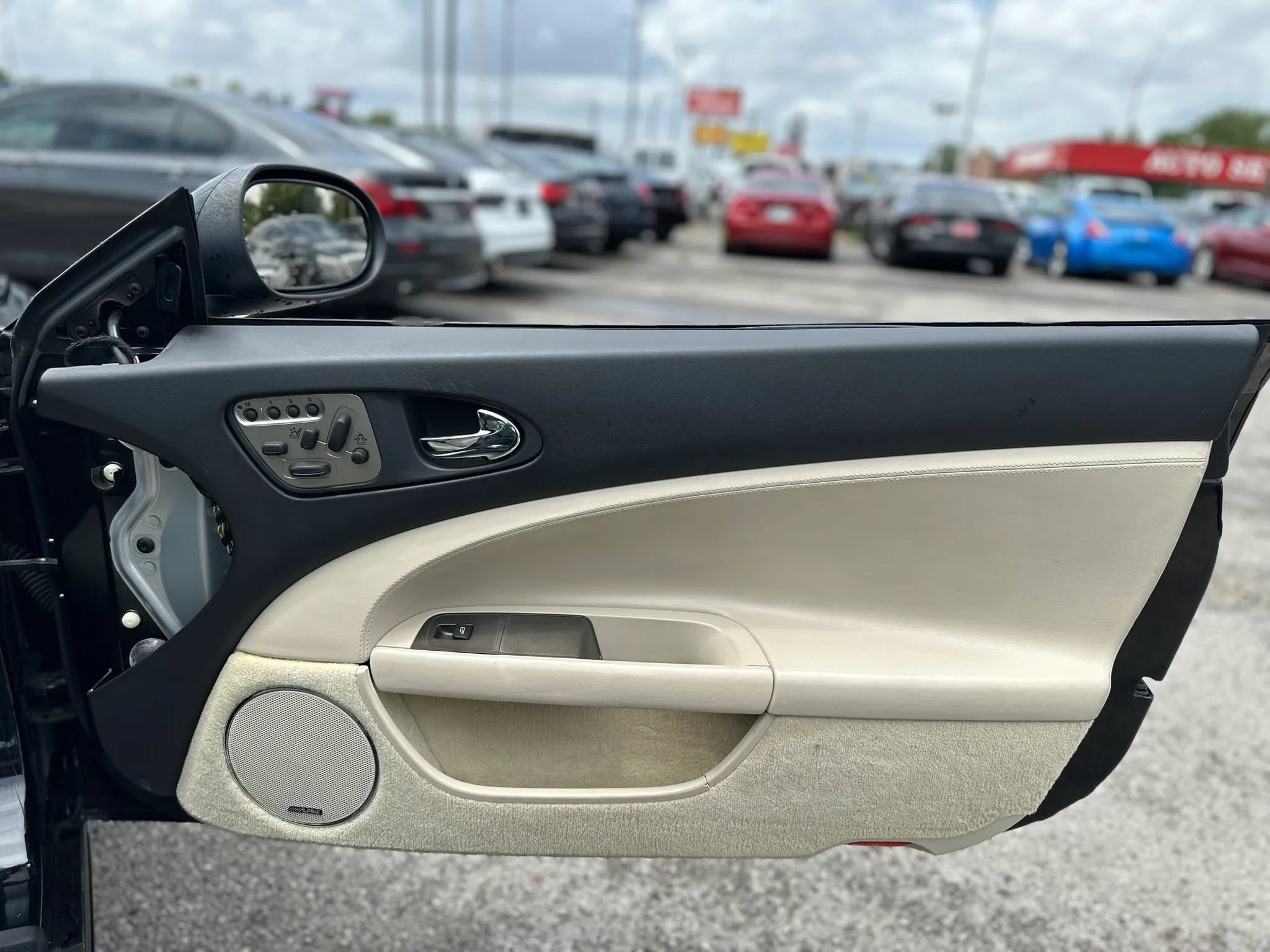 Used 2007 Jaguar XKR R RWD image 16