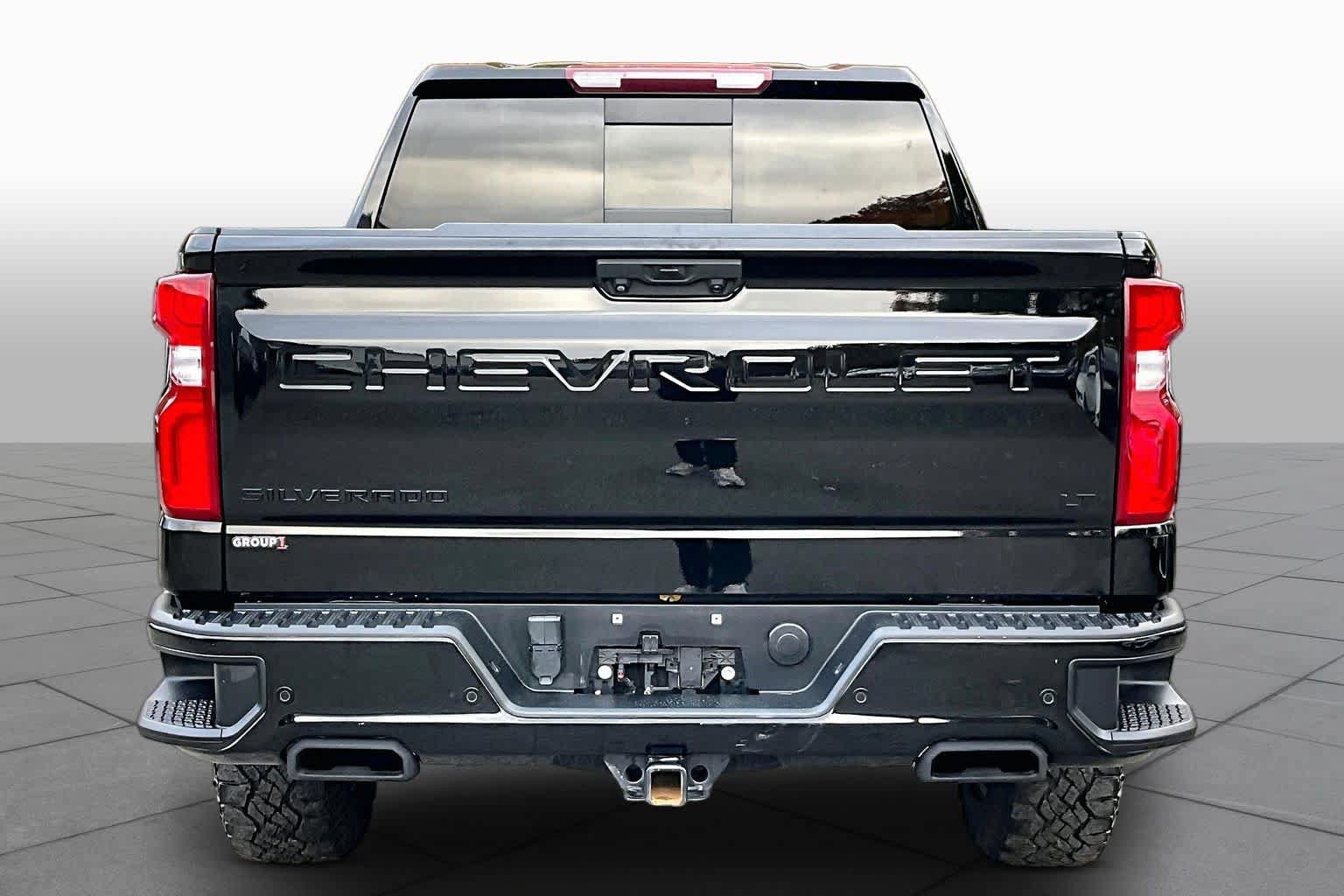 Used 2022 Chevrolet Silverado 1500 LT Trail Boss w/ LT Trail Boss Premium Package AWD/4WD image 5