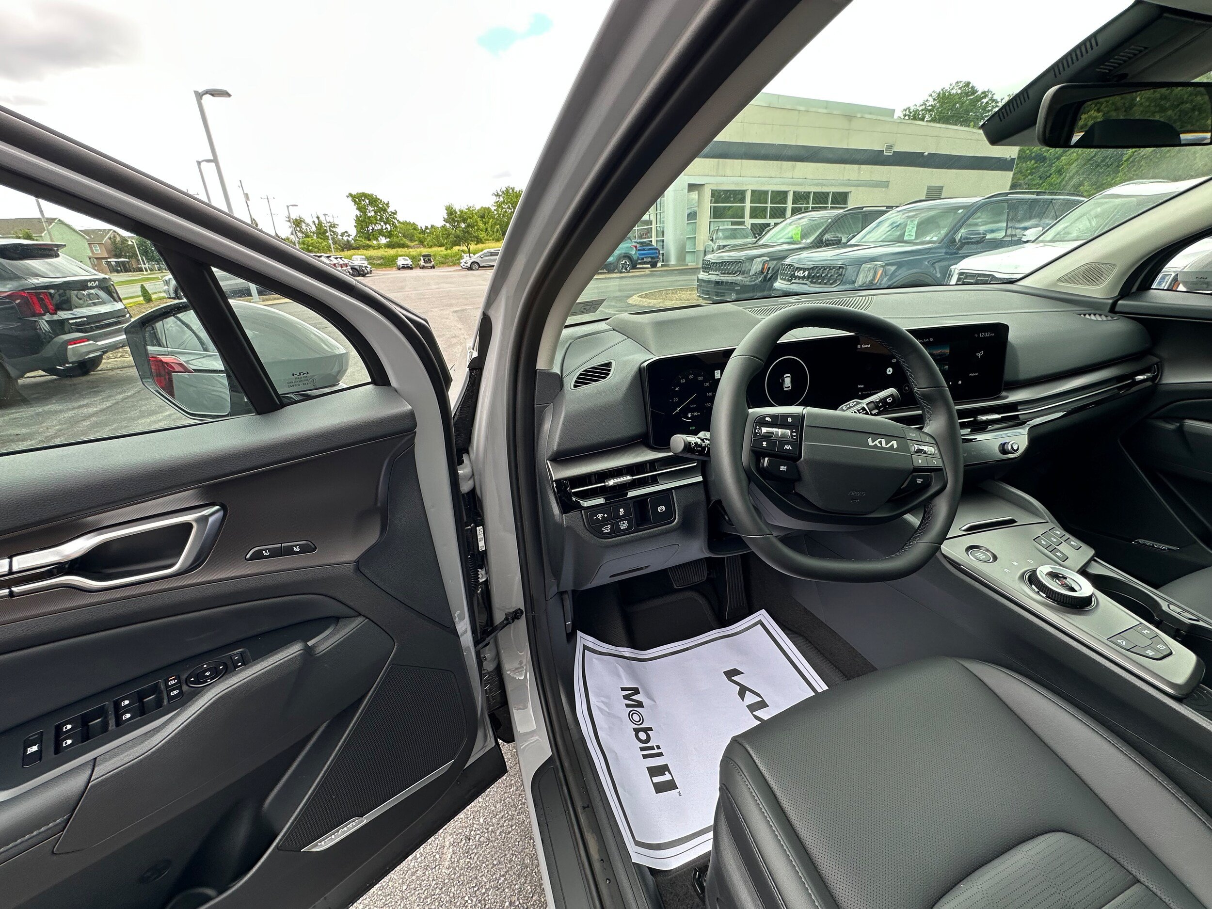 New 2026 Kia Sportage SX Prestige AWD/4WD image 30