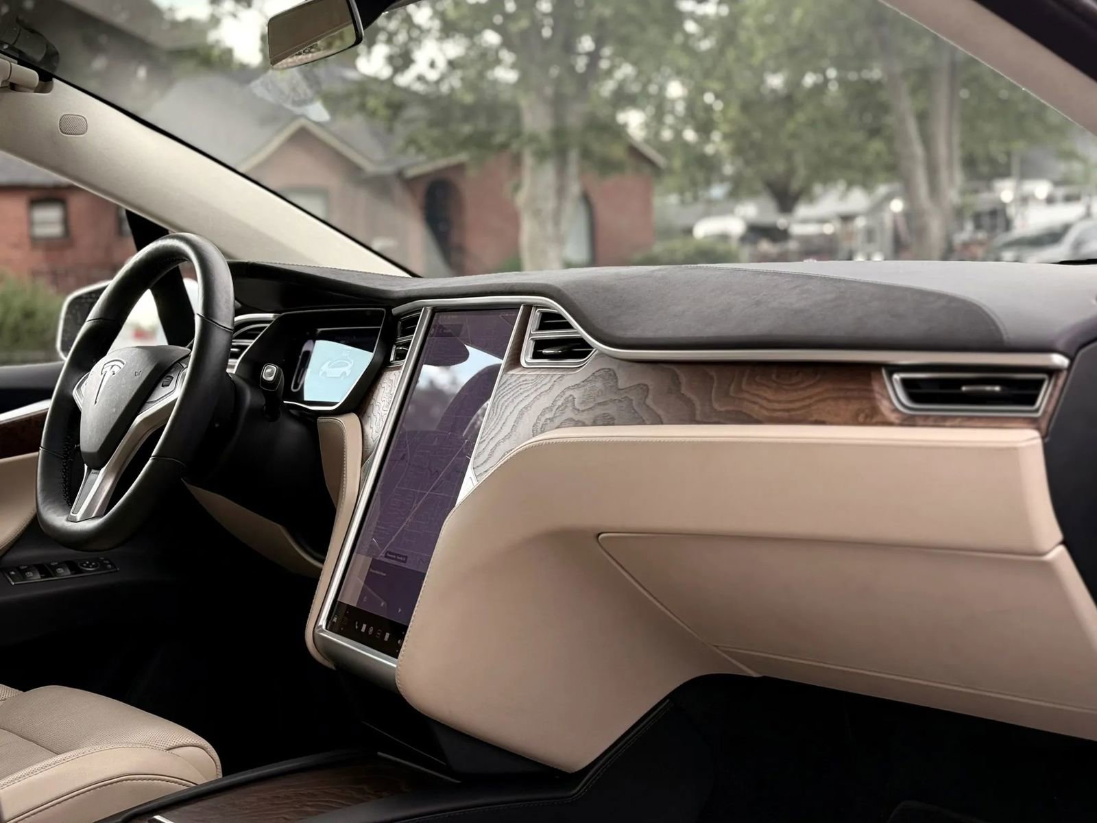 Used 2016 Tesla Model X 90D image 11