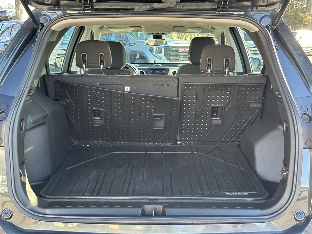 Used 2020 Chevrolet Equinox LS w/ LPO, Floor Liner Package image 14