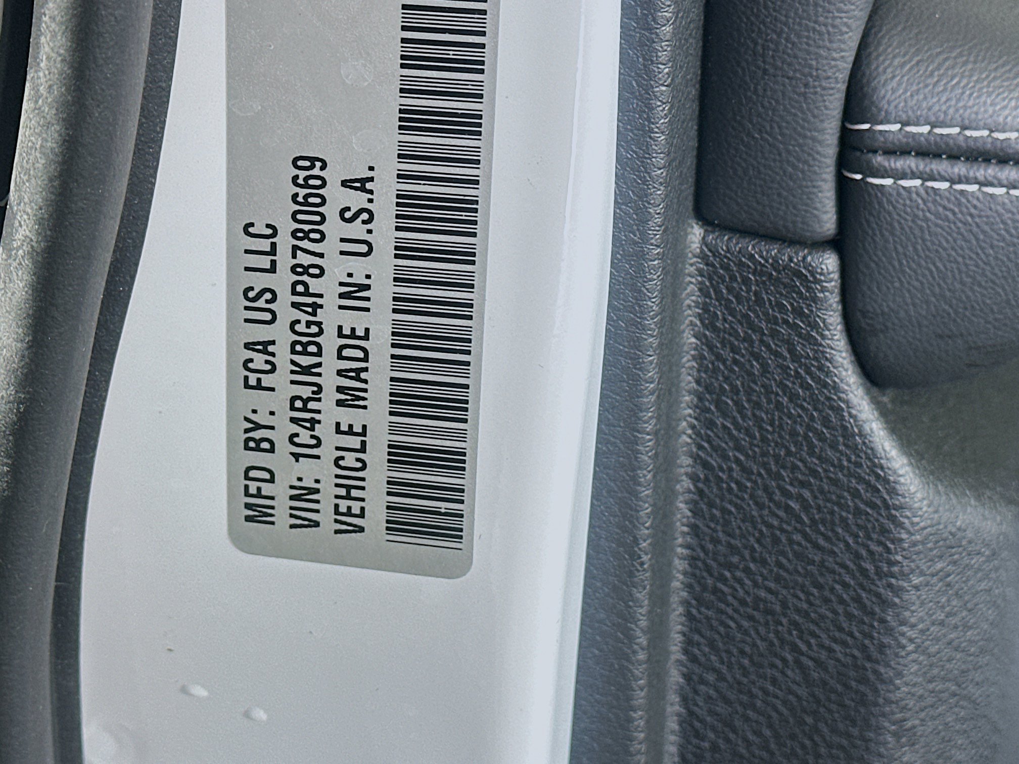 Used 2023 Jeep Grand Cherokee L Limited AWD/4WD image 12