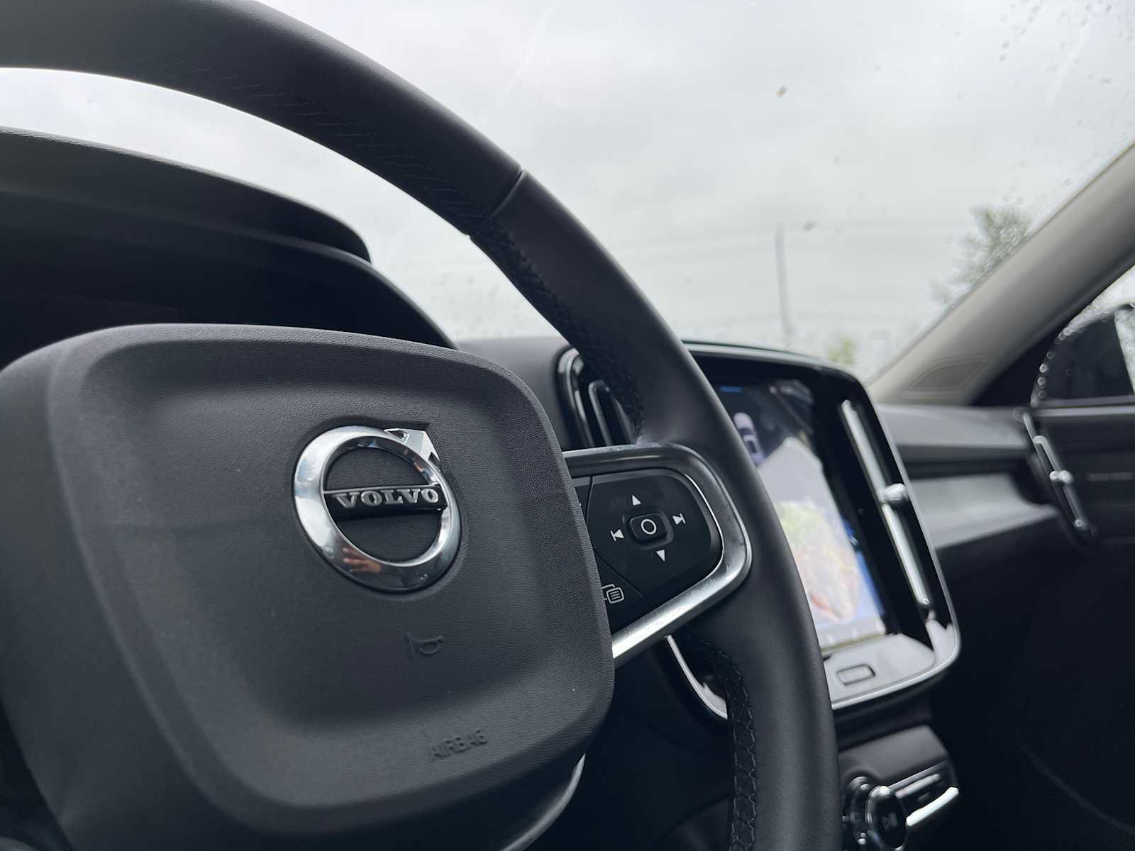 Used 2023 Volvo XC90 B6 Plus w/ Protection Package Premier image 32