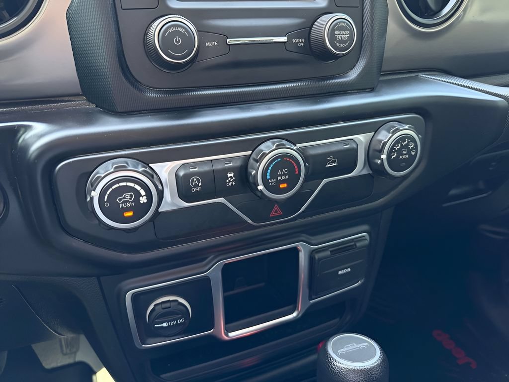 Used 2021 Jeep Gladiator Sport AWD/4WD image 24