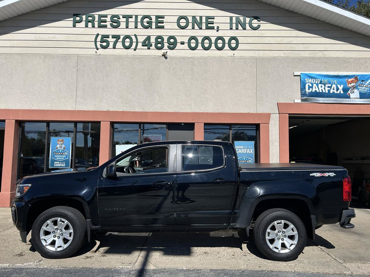 Used 2021 Chevrolet Colorado LT w/ LT Convenience Package AWD/4WD image 3