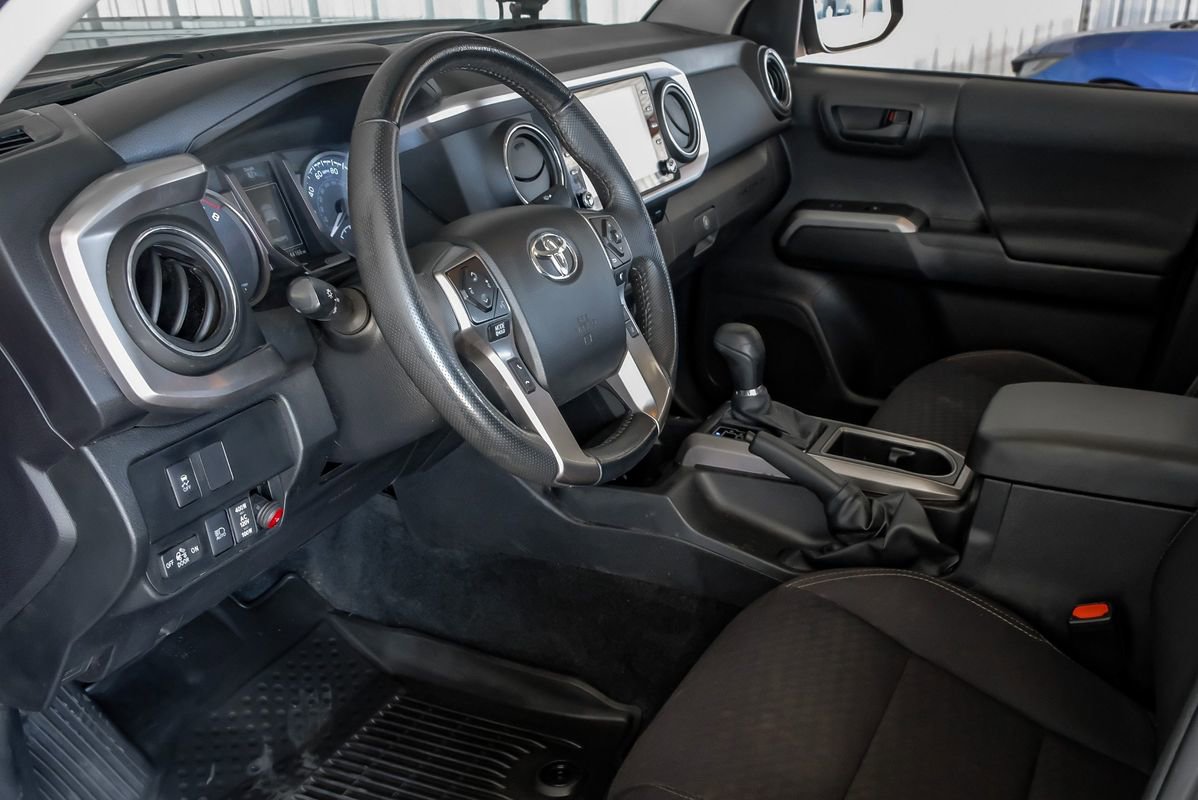 Used 2023 Toyota Tacoma SR5 w/ Trail Edition AWD/4WD image 14