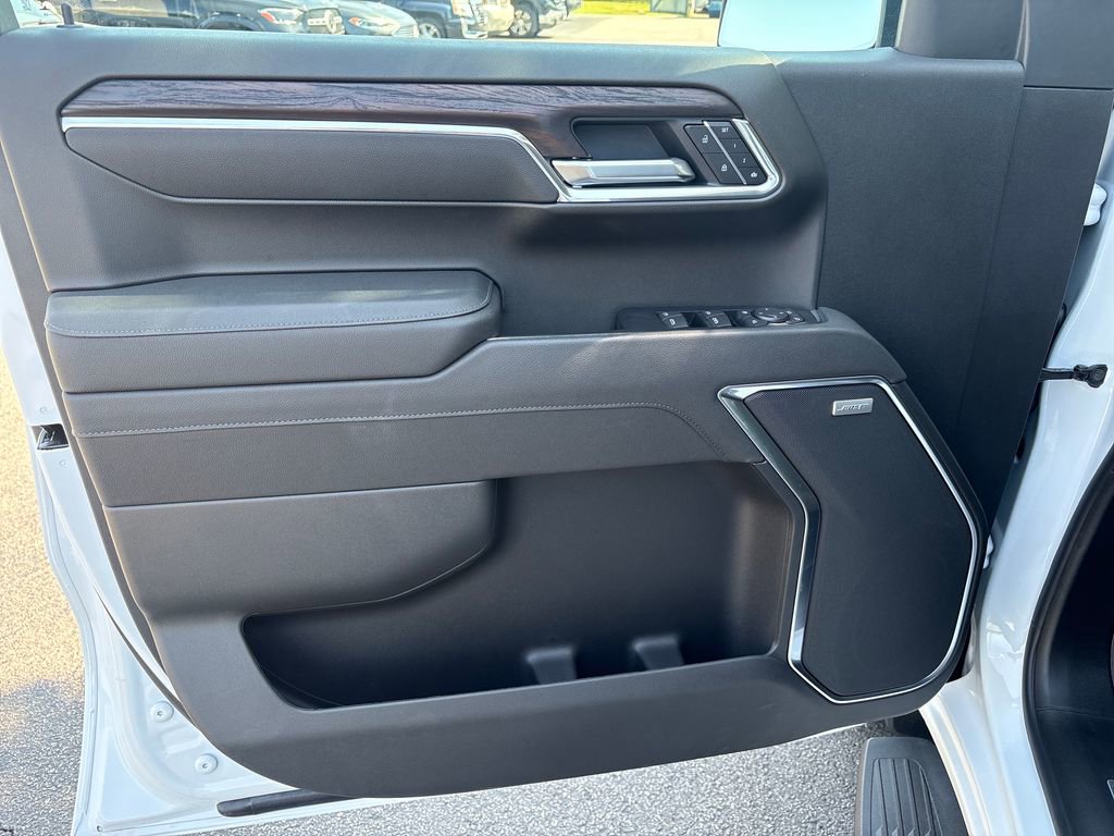 New 2026 GMC Sierra 1500 SLT w/ SLT Premium Plus Package AWD/4WD image 14