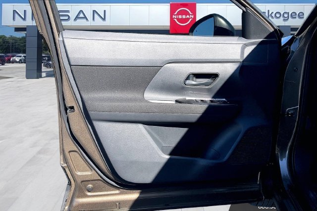 New 2027 Nissan Kicks S FWD image 8