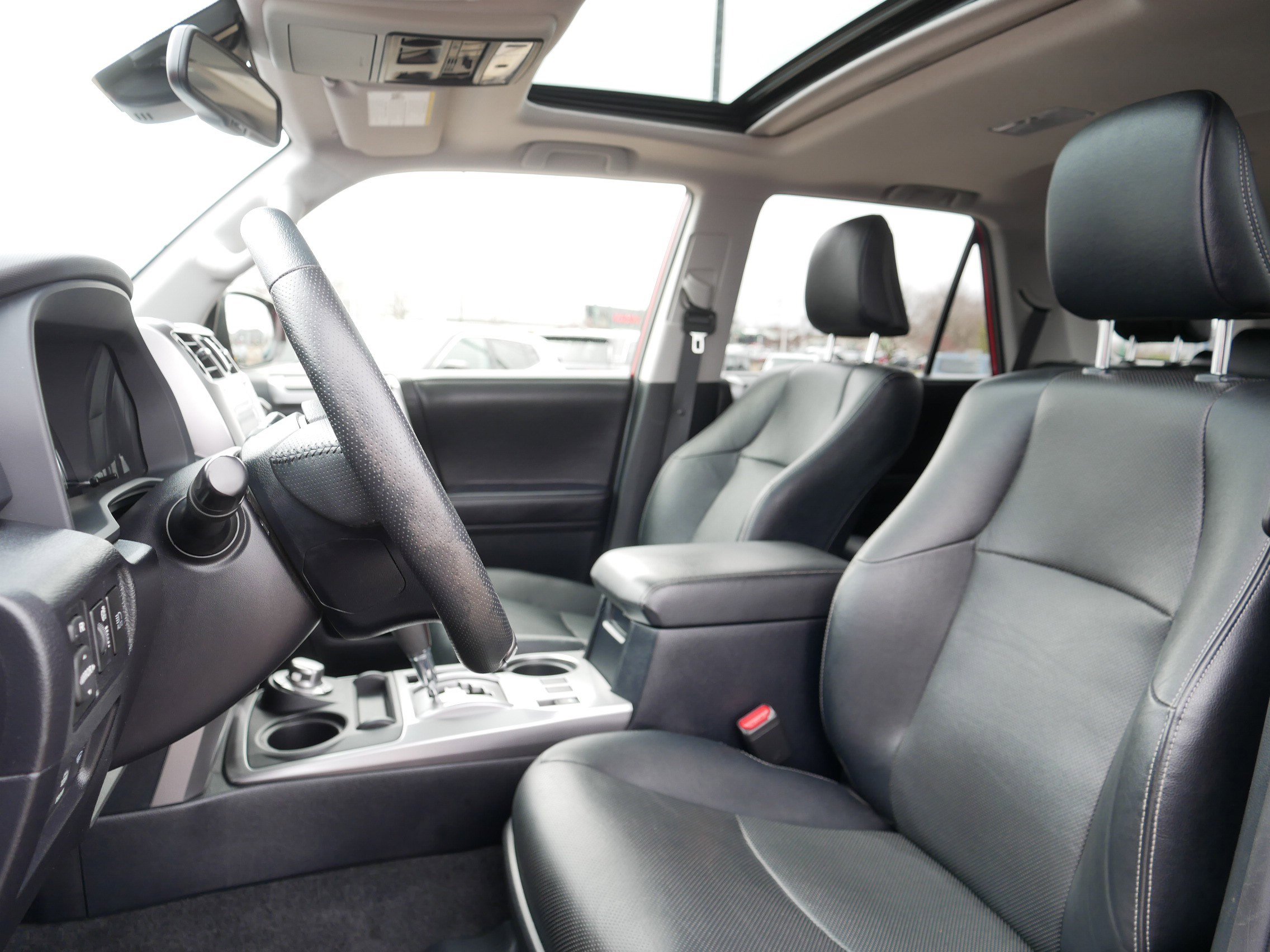 Used 2023 Toyota 4Runner Limited AWD/4WD image 35