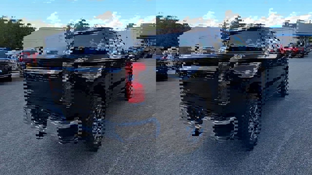 New 2026 Chevrolet Silverado 1500 LT image 44