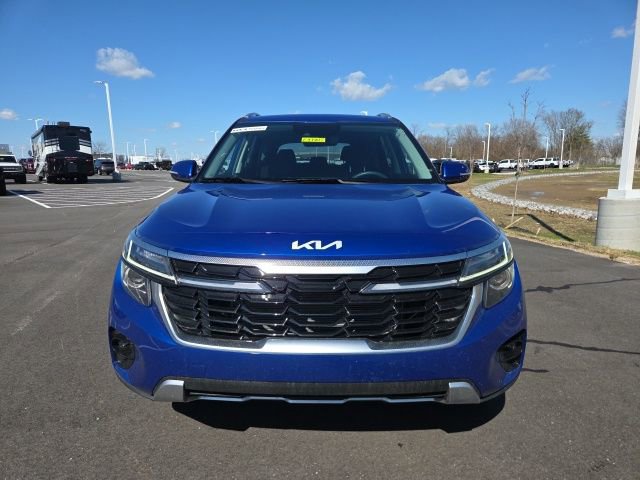 Used 2024 Kia Seltos S image 2