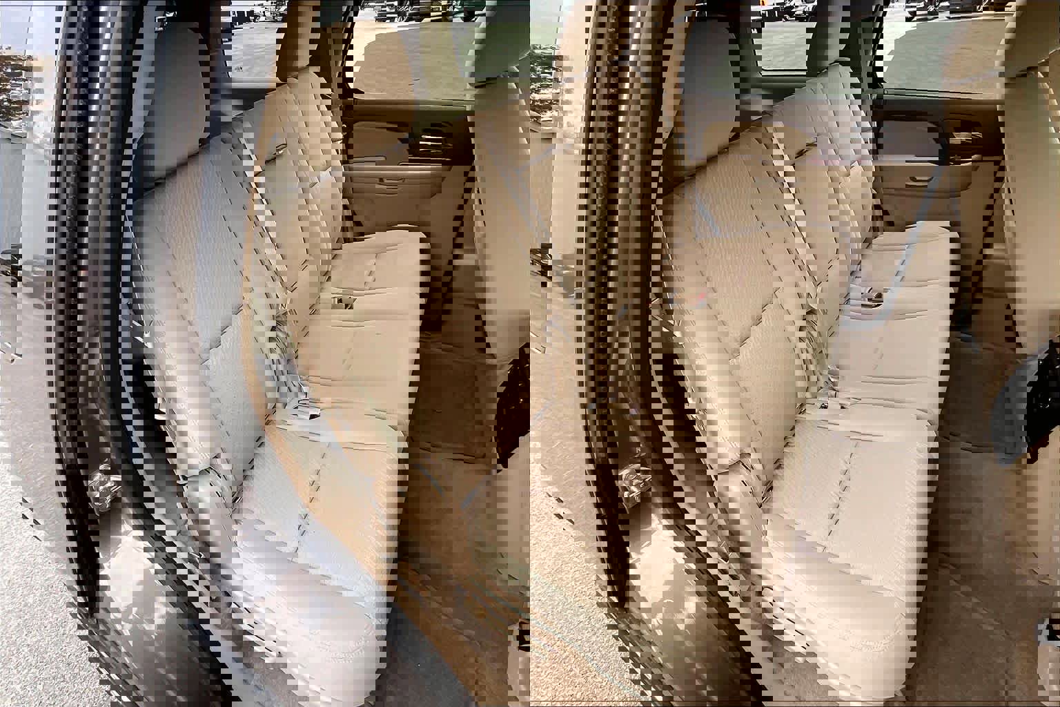 Used 2013 Chevrolet Tahoe LS w/ Texas Edition image 18