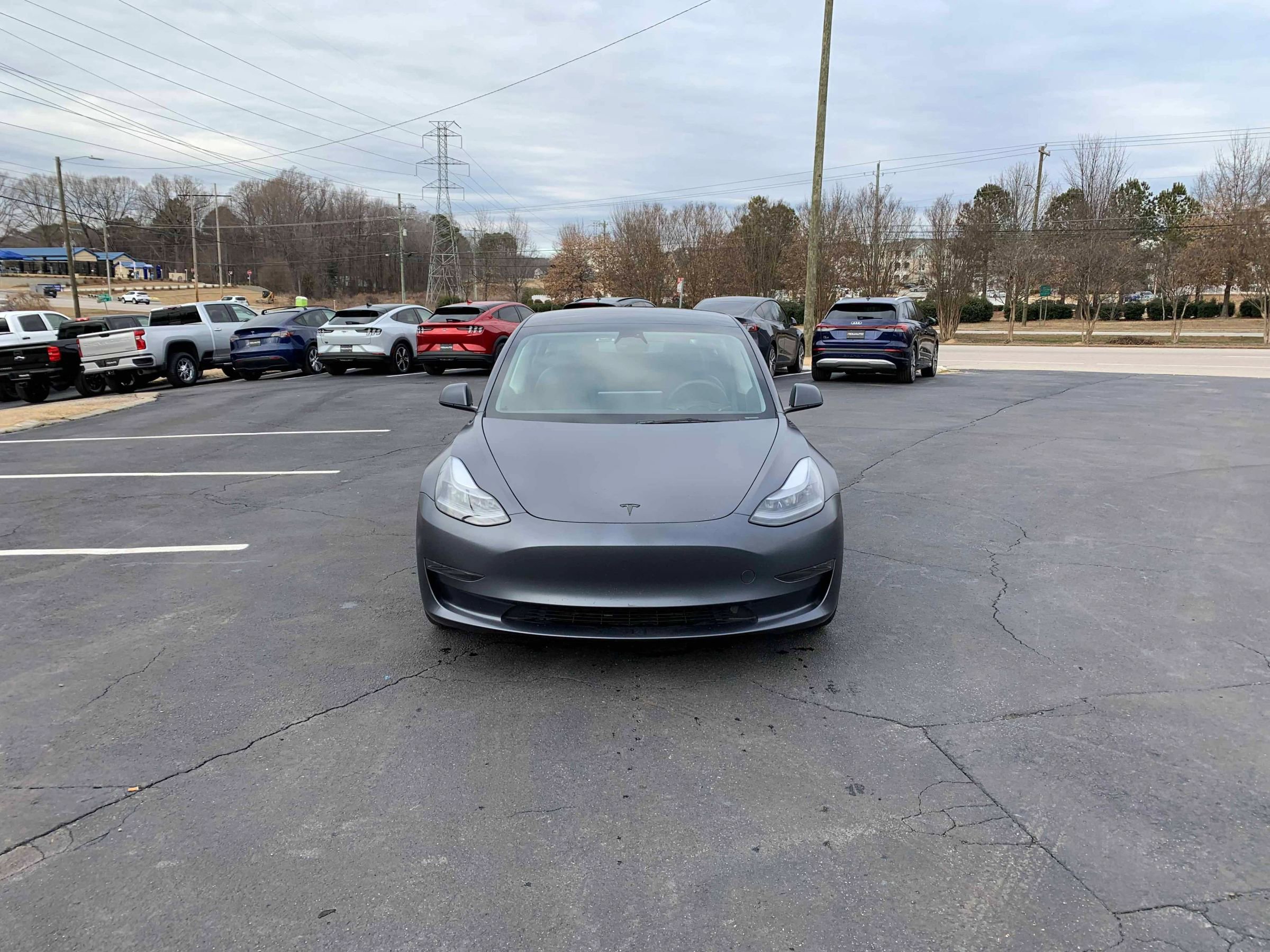 Used 2023 Tesla Model 3 Standard Range image 14