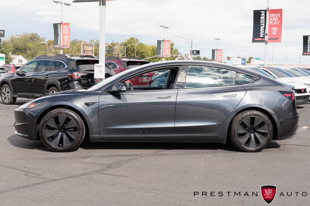 Used 2024 Tesla Model 3 Standard Range RWD image 17
