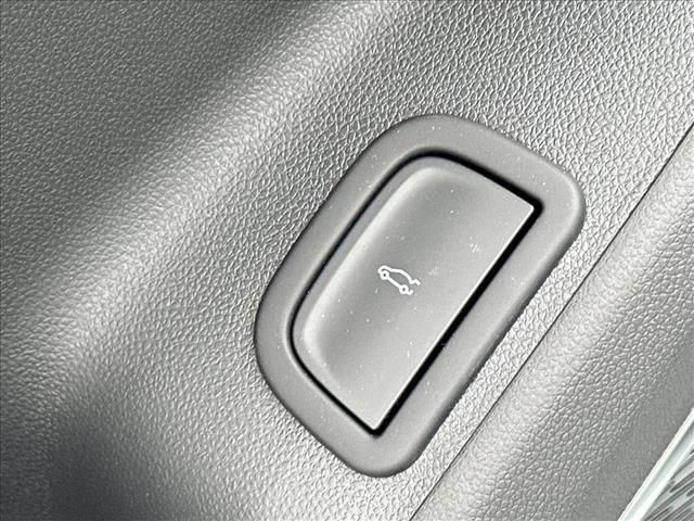 New 2026 GMC Acadia Elevation w/ Black Edition FWD image 26