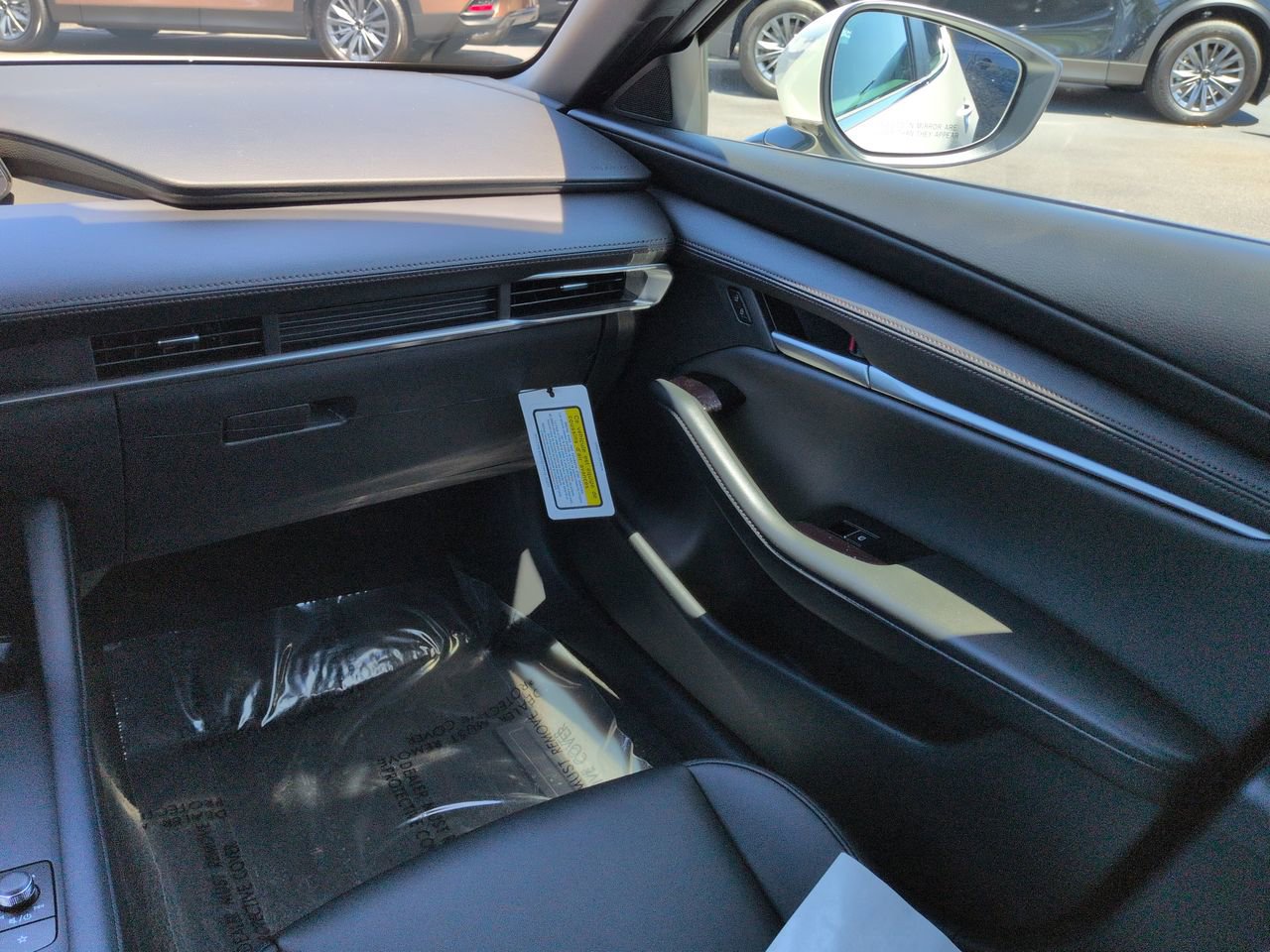 New 2026 MAZDA MAZDA3 s FWD image 17