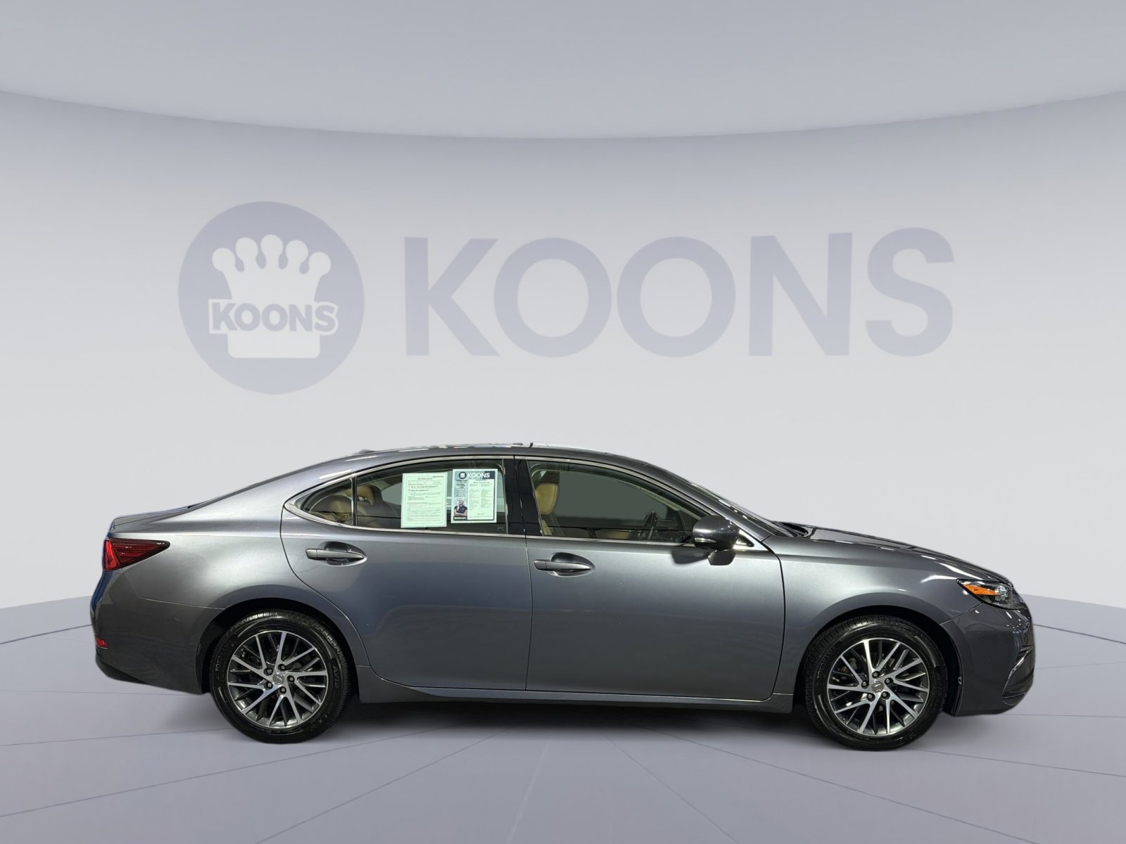 Used 2016 Lexus ES 350 w/ Navigation System Package FWD image 8