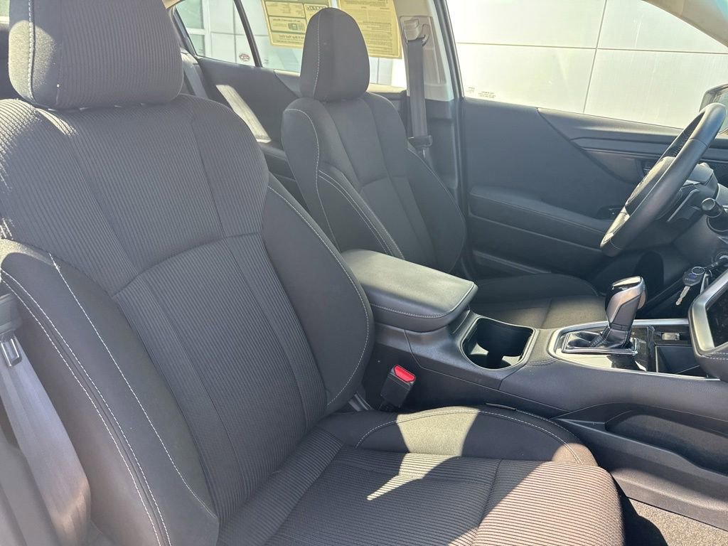 Used 2022 Subaru Legacy Premium AWD/4WD image 32