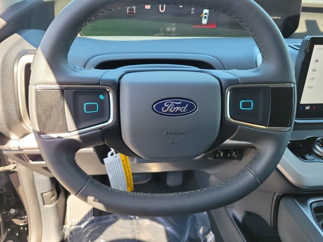 New 2026 Ford Expedition Max Active RWD image 9