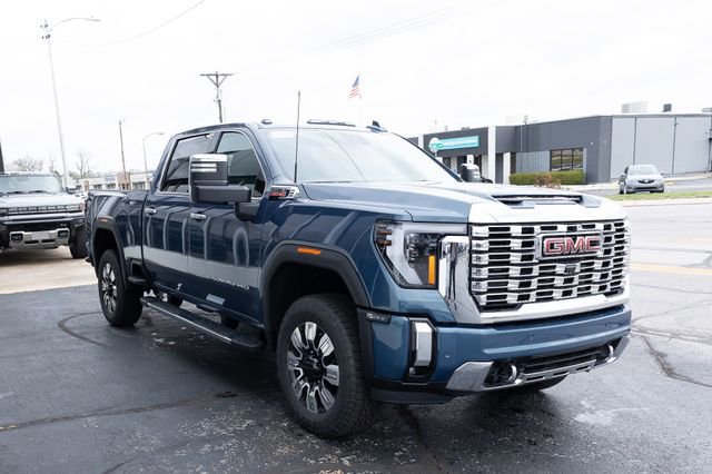 New 2026 GMC Sierra 2500 Denali image 7