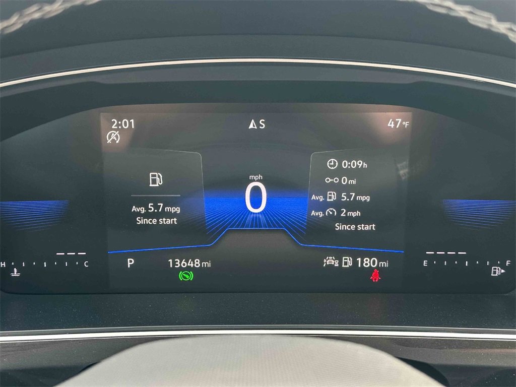 Used 2024 Volkswagen Tiguan SE image 26