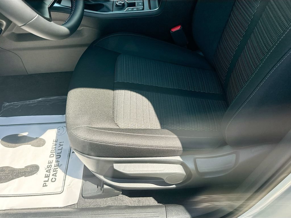 New 2026 Kia Sorento LX FWD image 18