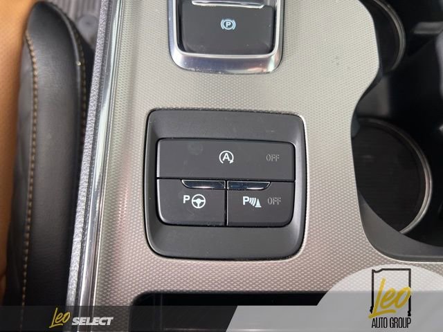 Used 2024 Ford Edge Titanium w/ Titanium Elite Package image 28