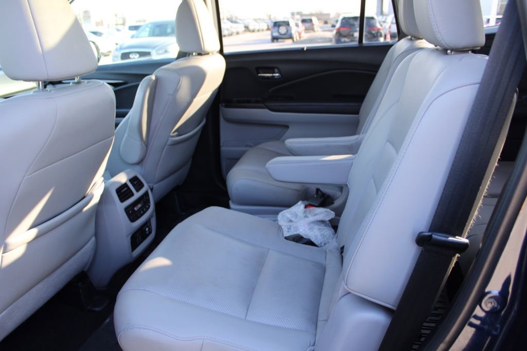 Used 2019 Honda Pilot Elite image 26