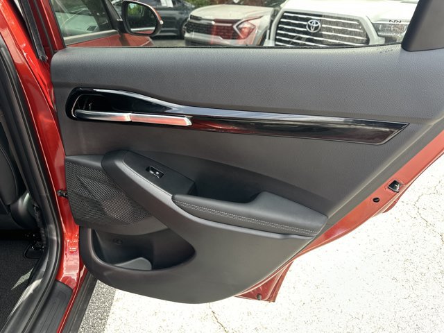 Certified 2025 Kia Seltos SX AWD/4WD image 19