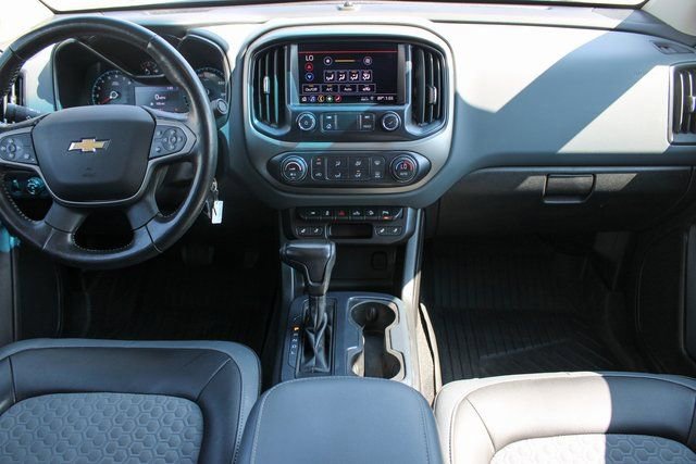 Used 2020 Chevrolet Colorado Z71 image 16