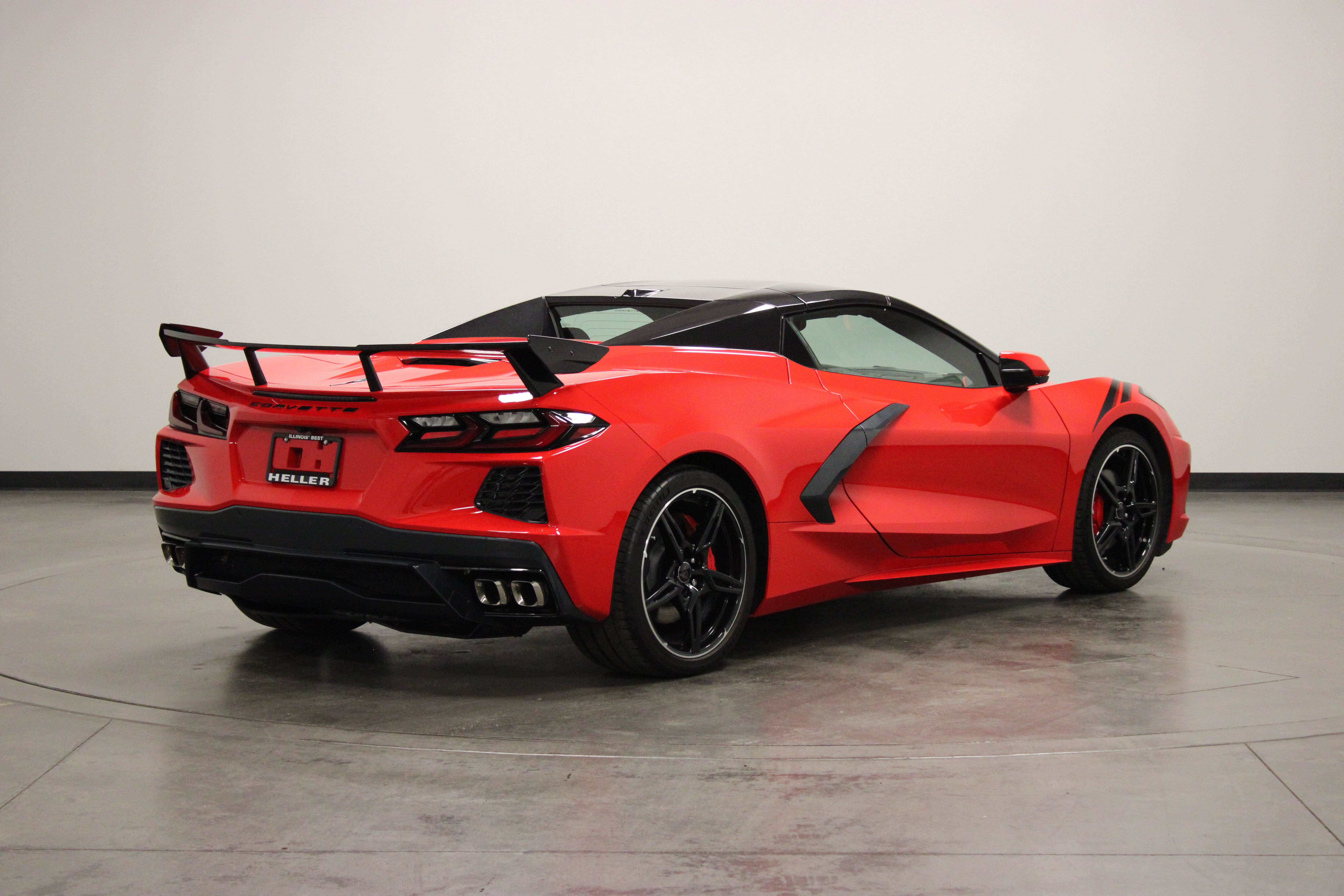 Used 2024 Chevrolet Corvette Stingray Preferred Conv RWD image 8