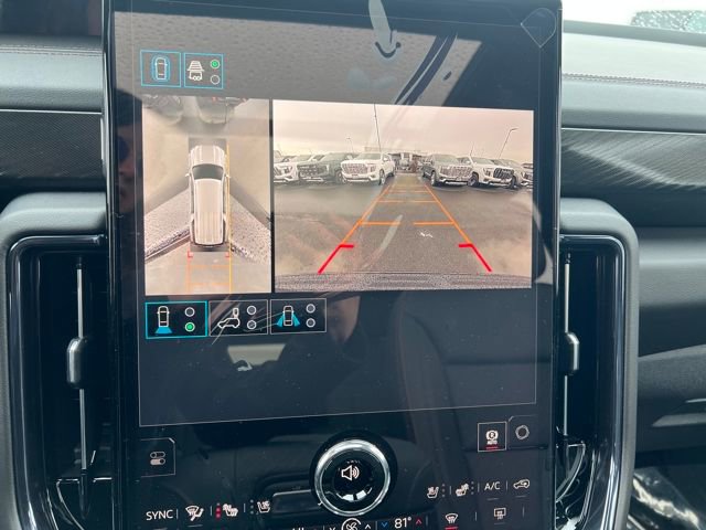 New 2026 GMC Yukon XL AT4 w/ AT4 Premium Package image 19