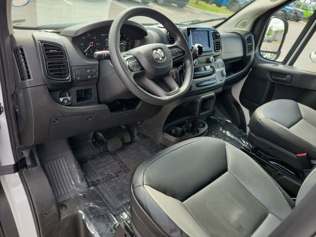 Used 2024 RAM ProMaster 2500 w/ Convenience Group image 14