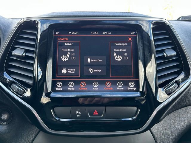 Used 2019 Jeep Cherokee Limited image 18