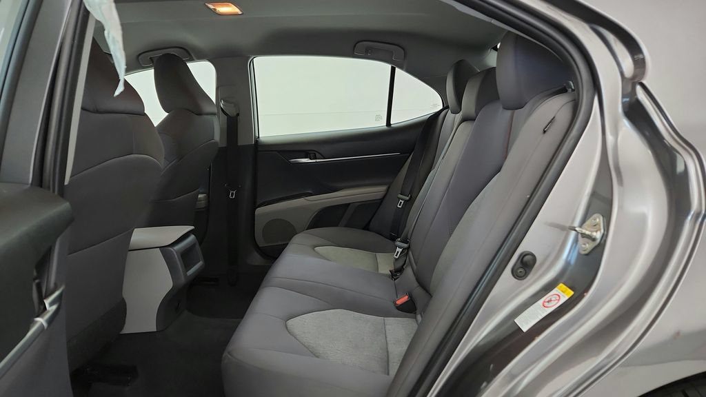 Certified 2018 Toyota Camry LE FWD image 21