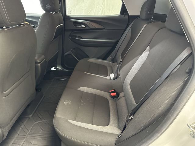 Used 2022 Chevrolet TrailBlazer LT FWD image 12