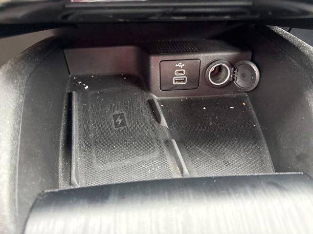 Used 2024 Ford Escape Platinum AWD/4WD image 42