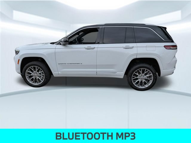 Used 2024 Jeep Grand Cherokee Summit AWD/4WD image 2