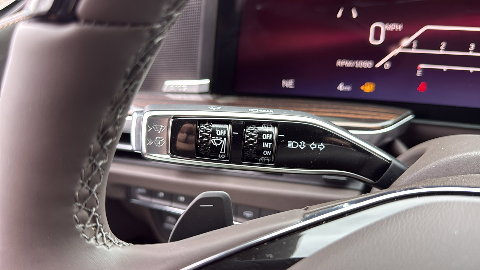 New 2026 Cadillac Escalade Luxury image 15