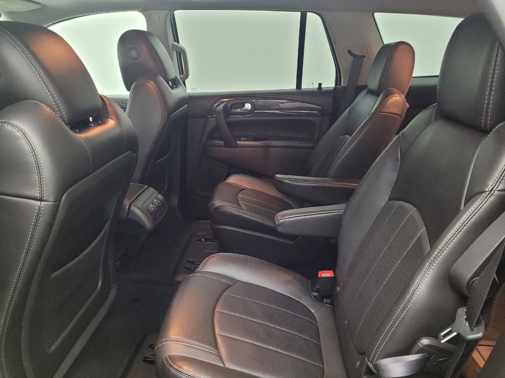 Used 2016 Buick Enclave Leather image 18