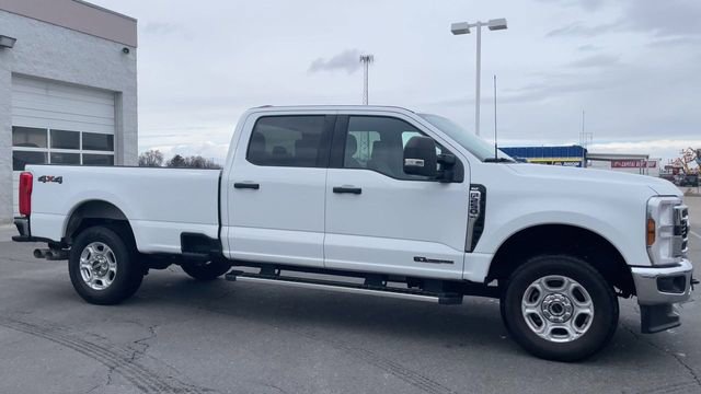 Used 2025 Ford F250 XLT image 3