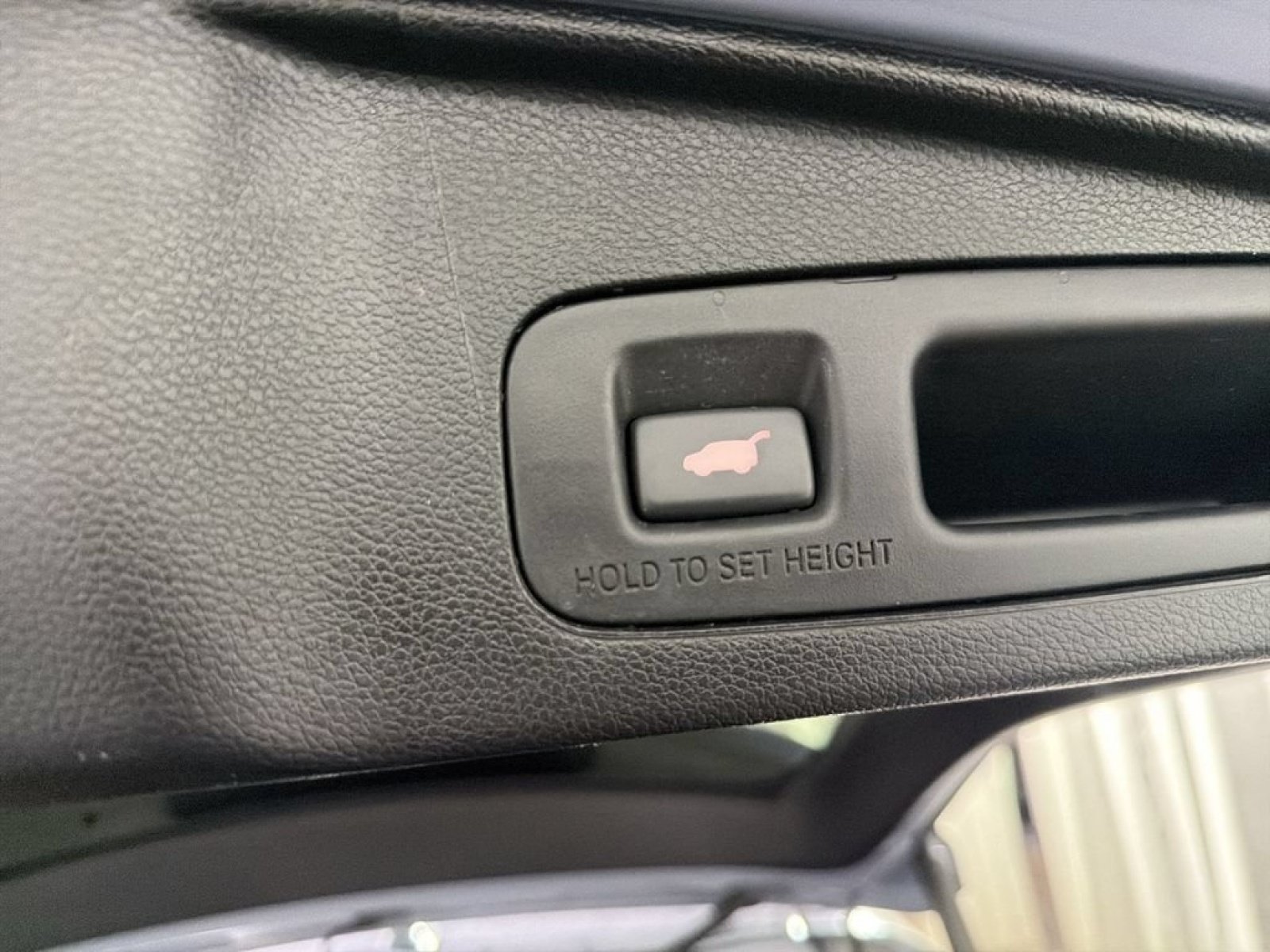 Used 2021 Honda CR-V Touring image 25