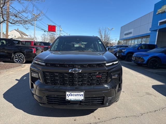 Used 2024 Chevrolet Traverse RS w/ LPO, Floor Liner Package AWD/4WD image 3