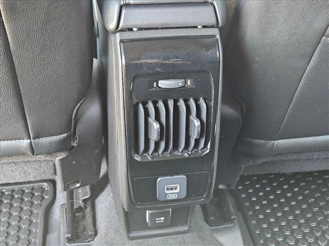 Used 2023 Jeep Compass Trailhawk w/ Sun and Sound Group AWD/4WD image 18