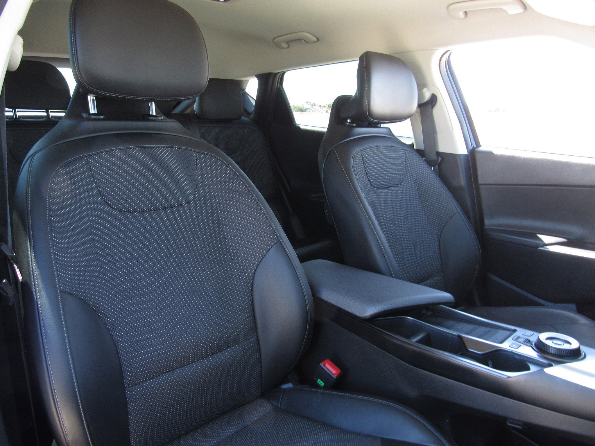 Used 2024 Kia EV6 Light image 10