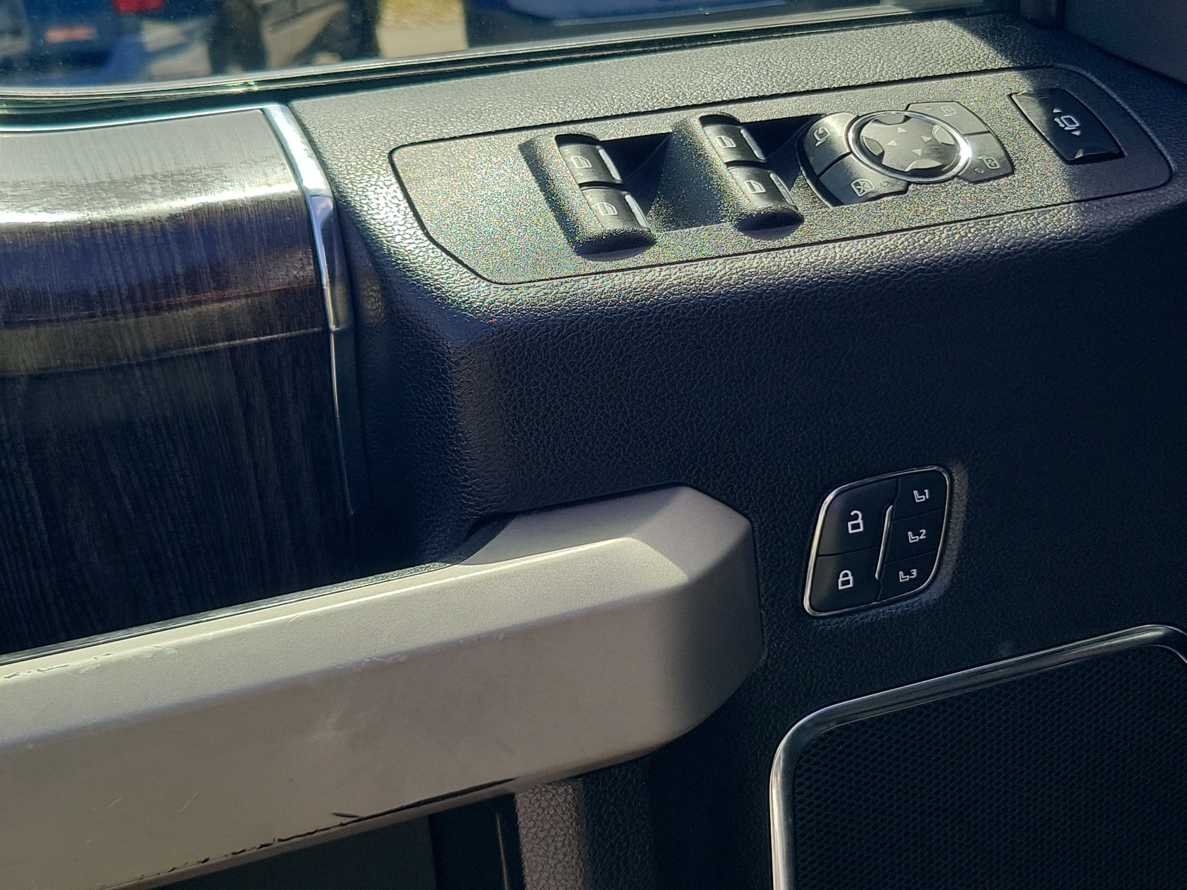 Used 2020 Ford F250 Lariat AWD/4WD image 20