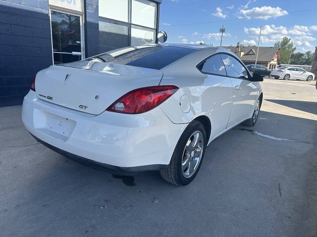 Used 2008 Pontiac G6 GT FWD image 8