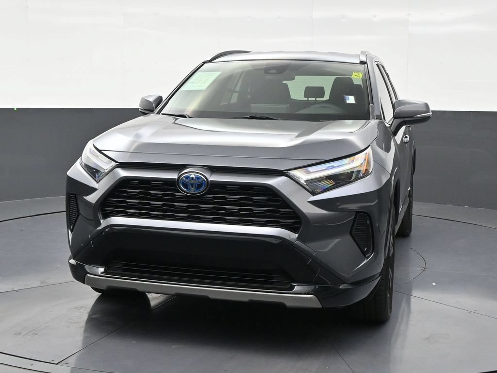 Used 2023 Toyota RAV4 SE AWD/4WD image 8