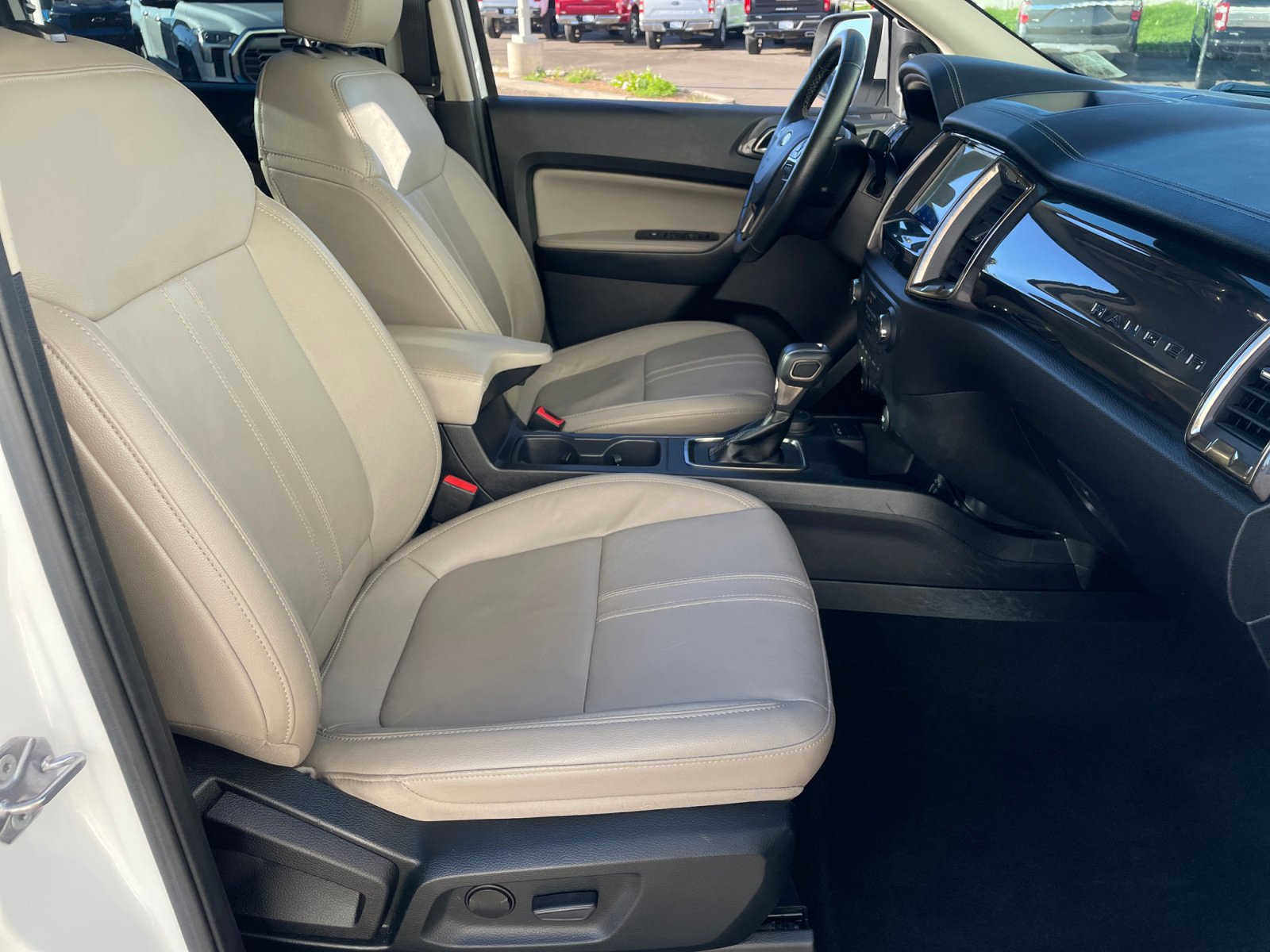 Used 2022 Ford Ranger Lariat w/ Equipment Group 501A High image 19