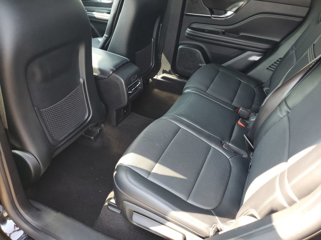 Used 2022 Lincoln Corsair AWD w/ Premium Package image 29